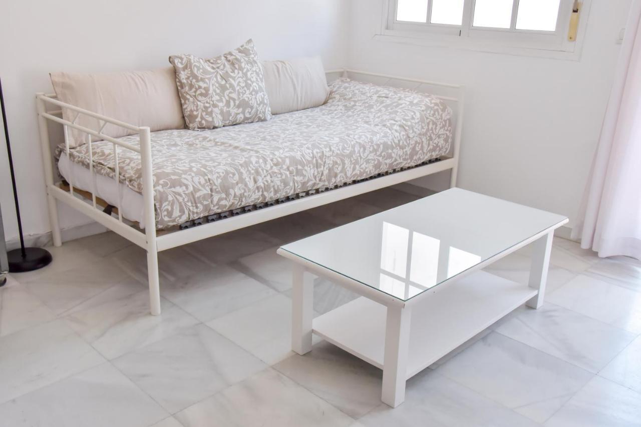 Alohamundi Pureza II Apartment Sevilla Bagian luar foto